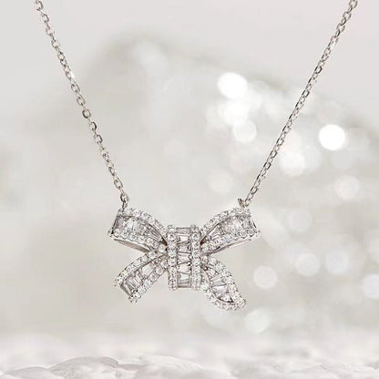 Ribbon Zirconia Necklace