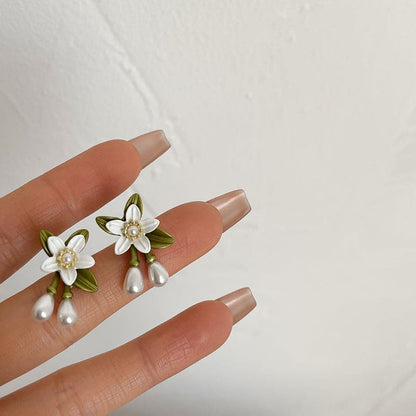 Pearl Plated Flower Earrings